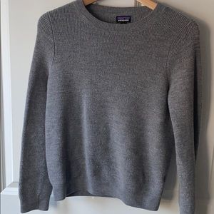 Patagonia thermal knit top